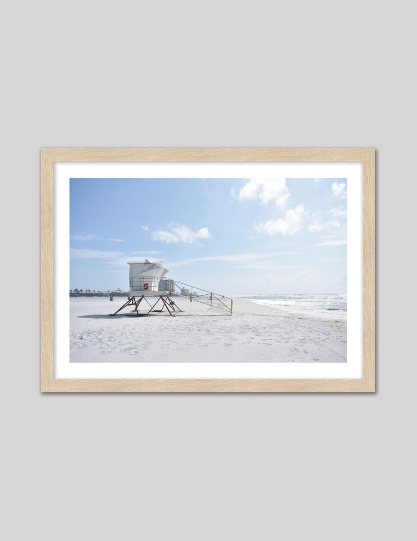 Florida Lifeguard Tower - The Good Poster Co. - Paper Size : 42.0 x 59.4 cm A2