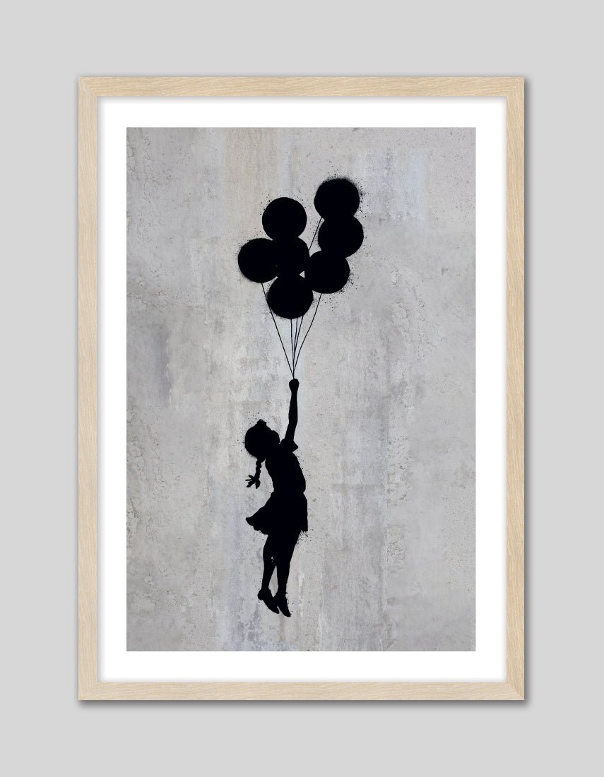Girl Flying with Balloons - The Good Poster Co. - Paper Size : 29.7 x 42.0 cm A3