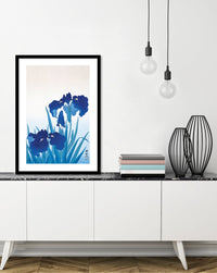 Iris Flowers - The Good Poster Co. - Paper Size : 21.0 x 29.7 cm A4
